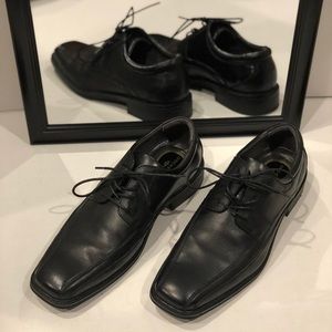 Men’s Dress shoes Size 10